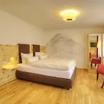 Roessle Hotel 2*