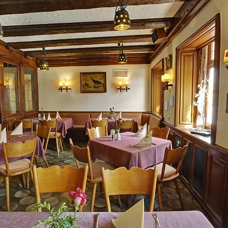Roessle Hotel 2*