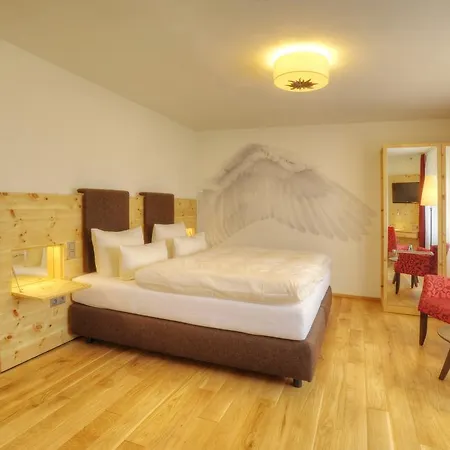 Roessle Hotel 2*